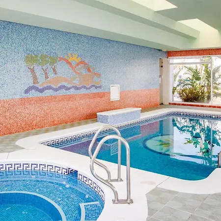 Casa Vime Gym Pools * Μαρμπέλλα