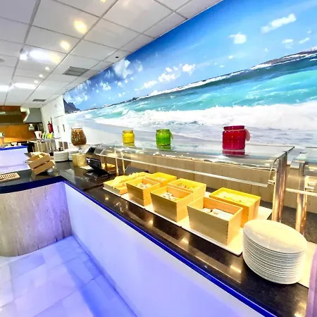 Casa Vime Gym Pools 度假居 *