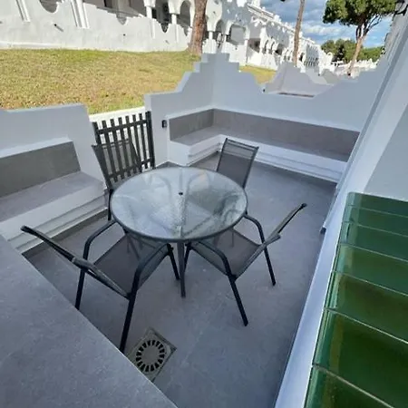 Casa Vime Gym Pools Feriehus Marbella